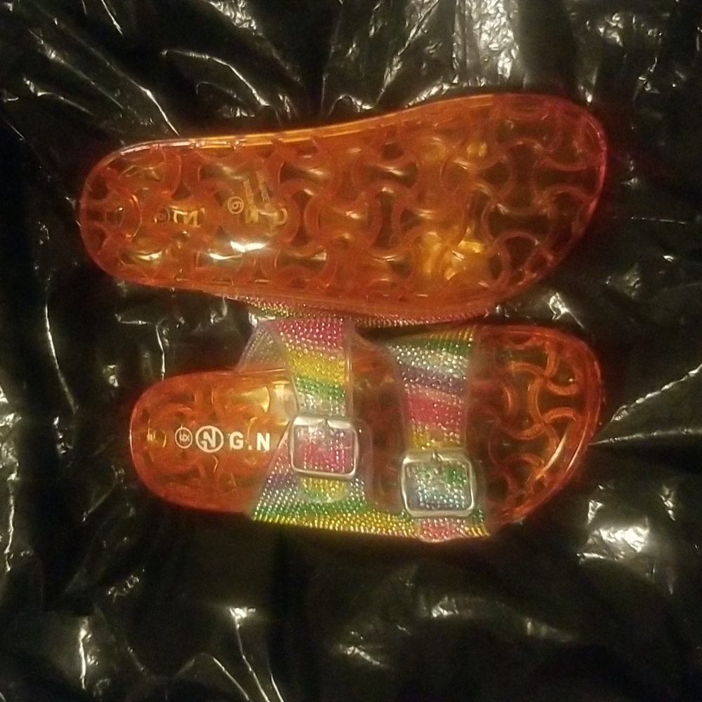 Shoes - Picture 2 of 2